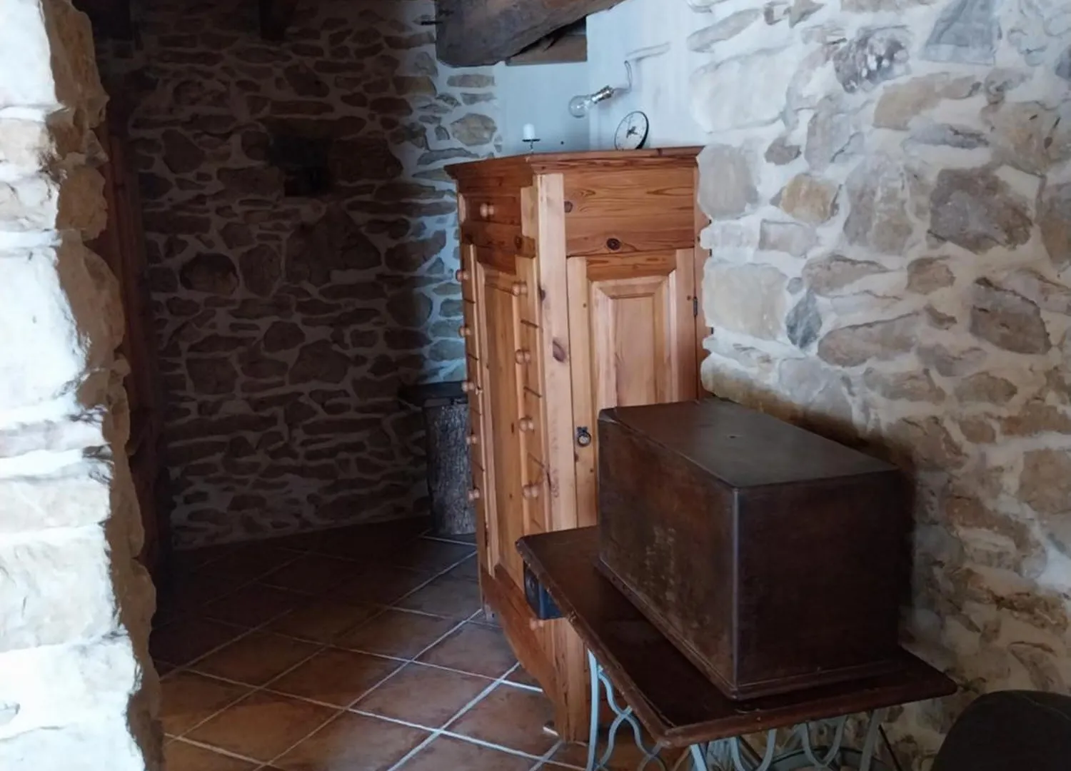 Holiday home Ancienne Dependance Pierre Et Bois Villa Alan